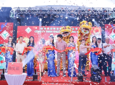 Lễ Khai Trương Công Ty TNHH Khuôn Mẫu Yong Hong  